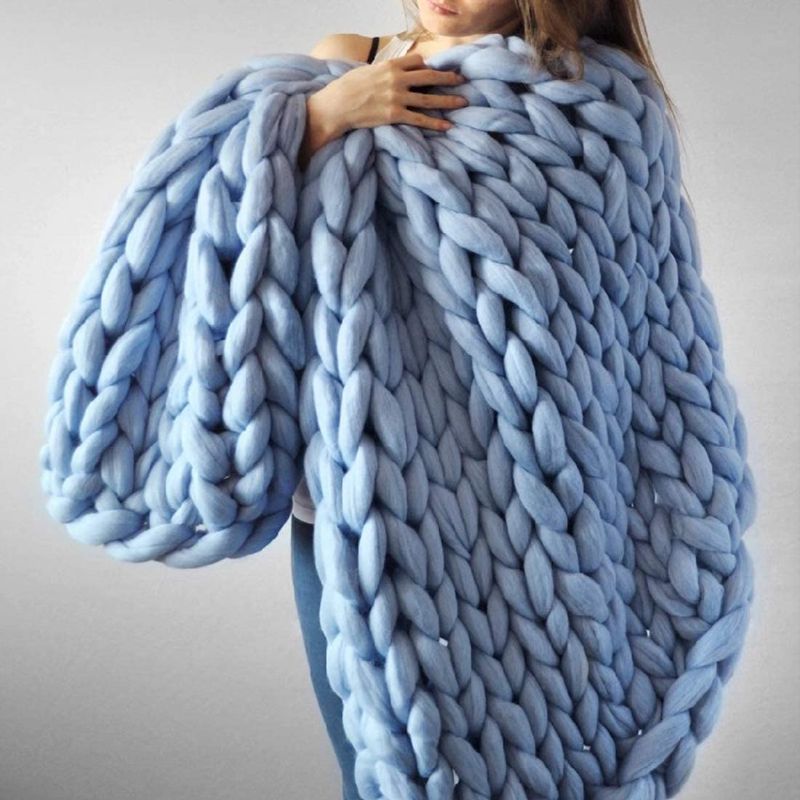 Photo 1 of ** A LITTLE DIRTY ** EASTSURE Chunky Knit Blanket Bulky Throw Merino Wool Hand Made Bed Sofa Throw Super Large,Sky Blue,40"x59"