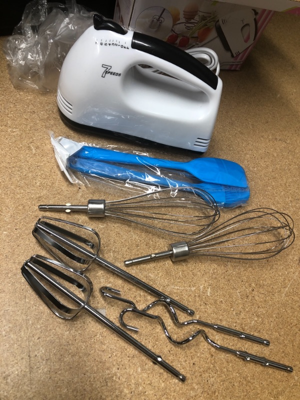 Photo 2 of ** tested and functions ** Electric Mixer, 7 Speeds Adjustable Handheld Electric Mixer with 4 Stainless Steel Attachments for Whipping & Mixing Cookies, Brownies, Cakes
