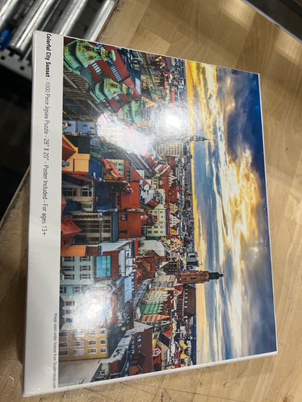 Photo 2 of Colorful City Sunset 1000 Piece Jigsaw Puzzle by Colorcraft
