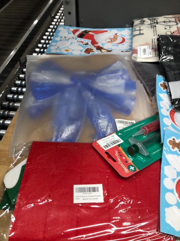 Photo 1 of ****SOLD AS IS **  BUNDLE OF ASSORTED  ITEMS -NO REFUNDS 