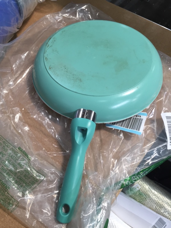 Photo 3 of *USED*
GreenPan Rio Healthy Ceramic Nonstick 12" Frying Pan Skillet, PFAS-Free, Dishwasher Safe, Turquoise
