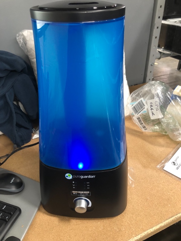 Photo 2 of *USED*
PureGuardian Humidifier with Dual Mist and UV-C, 2 Gallon H5450BCA
