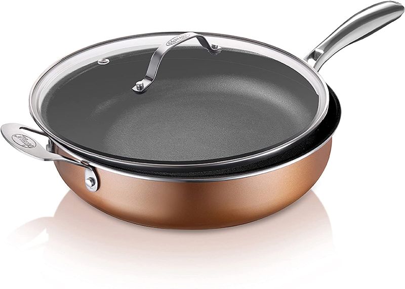 Photo 1 of *USED*
Gotham Steel Sauté Pan with Lid – 5.5 Quart Multipurpose Nonstick Jumbo Cooker with Glass Lid, Stainless Steel Handle & Helper Handle, Oven & Dishwasher Safe, 100% PFOA FREE
