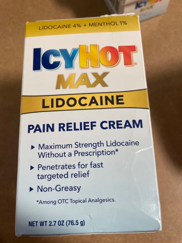 Photo 3 of Icy Hot Max Strength Pain Relief Cream with Lidocaine Plus Menthol, 2.7 Oz | CVS 3-PACK
EXP 08-2023
