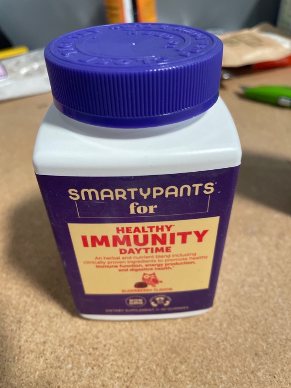 Photo 2 of **EXP 01-21-2022**SmartyPants Adult Daytime Immunity Formula Daily Gummy Vitamins: Vitamins C, D, B12 & Zinc for Immunity; Probiotics & Prebiotics; Elderberry Flavor, 42 Ct (21 Day Supply)
