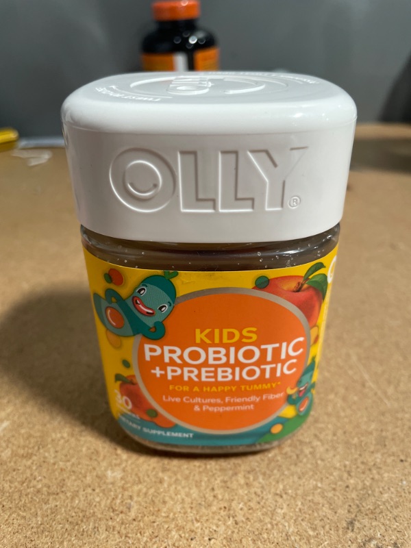 Photo 2 of **EXP 12/21**OLLY Kids Probiotic + Prebiotic Gummy, 30 Day Supply (30 Gummies), Just Peachy, Probiotics, Prebiotics, Peppermint, Chewable Supplement
