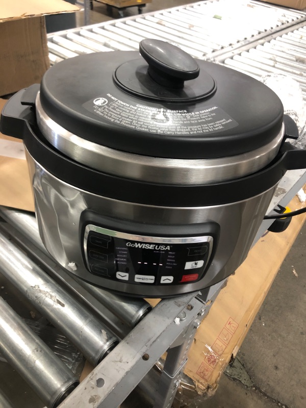 Photo 2 of 9.5 Quart Ovate Series Pressure Cooker with Accessories
