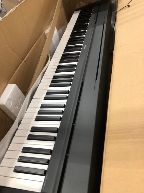 Photo 2 of YAMAHA P71 88-Key Weighted Action Digital Piano with Sustain Pedal and Power Supply (Amazon-Exclusive)
