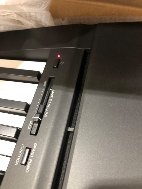 Photo 3 of YAMAHA P71 88-Key Weighted Action Digital Piano with Sustain Pedal and Power Supply (Amazon-Exclusive)
