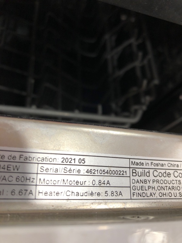 Photo 7 of **MINOR DAMAGE** Danby Danby Dishwasher Stainless Steel Tub (DDW1804EW) - White
