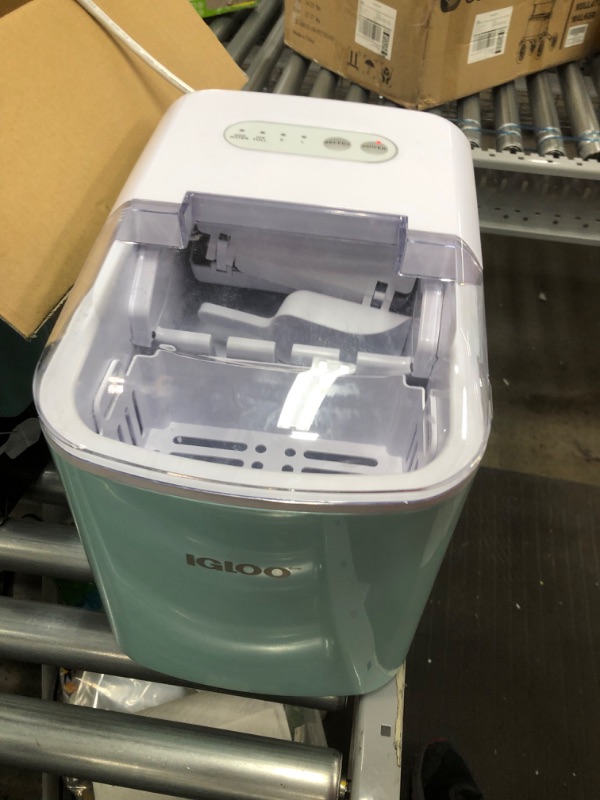Photo 3 of ***PARTS ONLY*** Igloo Automatic Portable Electric Countertop Ice Maker Machine, 26 Pounds in 24 Hours, 9 Ice Cubes Ready in 7 minutes, With Ice Scoop and Basket, Perfect for Water Bottles, Mixed Drinks, Parties
