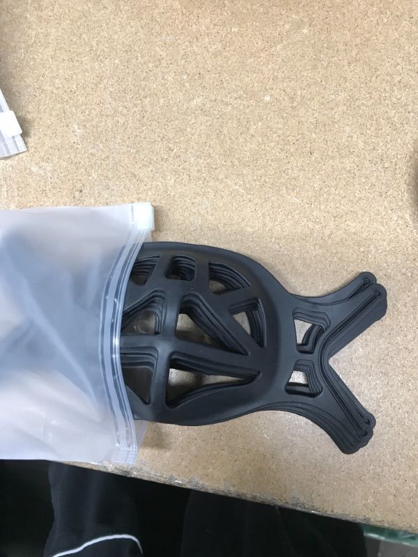 Photo 1 of ** SETS OF 2**
3D Face Mask Bracket 10PCS 3D Silicone Mask Bracket Breathe Cup for Mask Brace Cool Mask Inserts for Breathing Room Plastic Mask Insert Mask Holder (Black) Mask Rope is Fixed to Prevent Falling off
