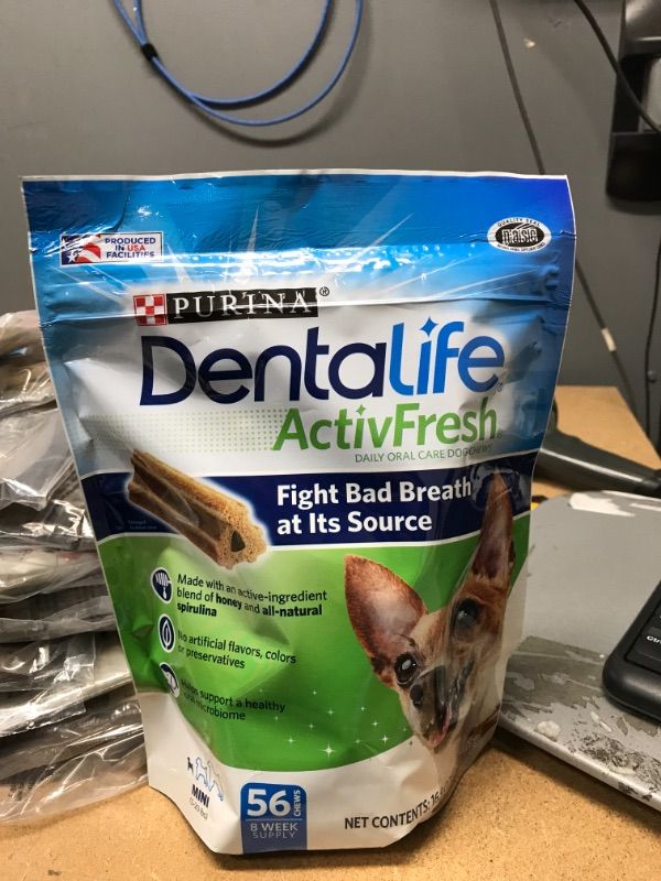 Photo 2 of ** EXP:MAY 2022**  *** NON-REFUNDABLE**  ** SOLD AS IS**
Purina DentaLife ActivFresh Oral Care Small and Toy Breed Mini Adult Dog Chew Treats 56 CHEWS