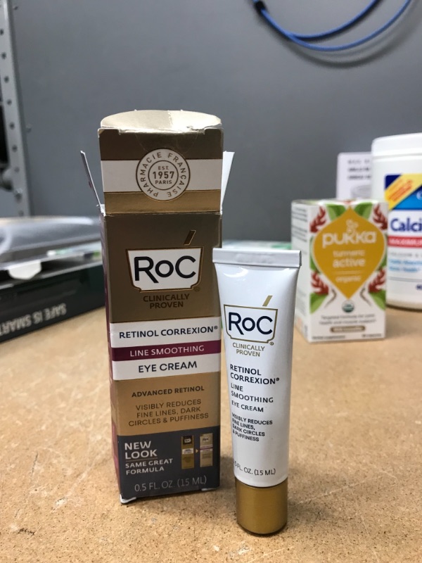 Photo 2 of *** NO EXP PRINTED**  ** NON-REFUNDABLE**  ** SOLD AS IS **
RoC Retinol Correxion Under Eye Cream for Dark Circles & Puffiness, Daily Wrinkle Cream, Anti Aging Line Smoothing Skin Care Treatment, 0.5 oz (Packaging May Vary)
