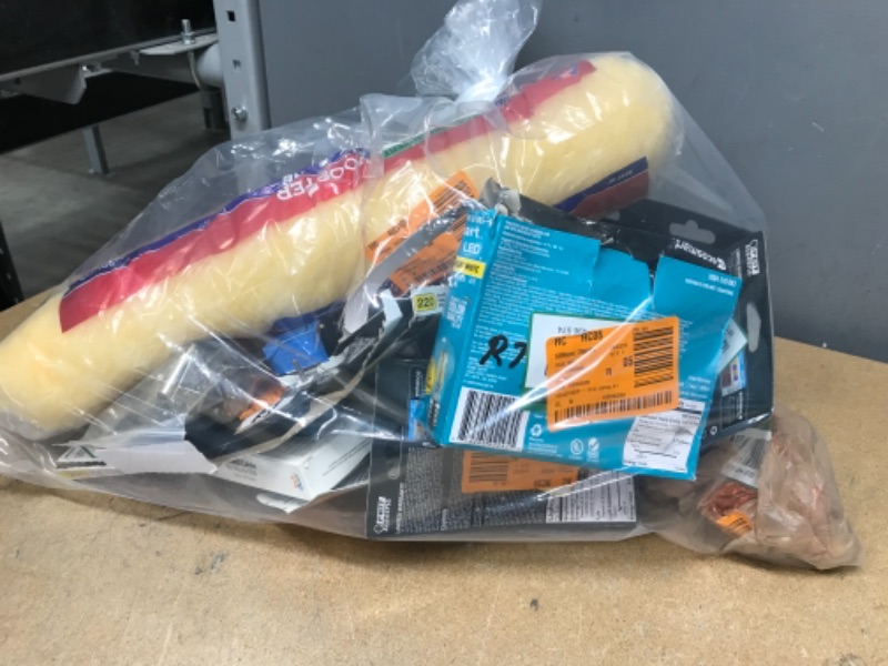 Photo 2 of *** HOMEDEPOT BUNDLE OF HARDWARE AND HOME GOODS**
*** NON-REFUNDABLE**  ** SOLD AS IS ***