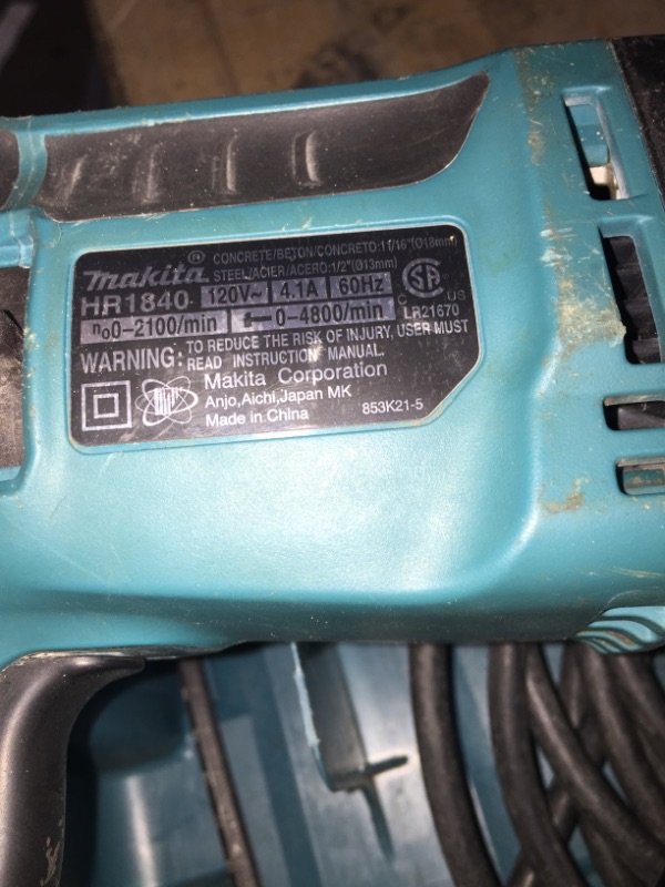 Photo 4 of **NOT FUNCTIONAL** MAKITA 4.5 Amp 11/16 in. Rotary Hammer