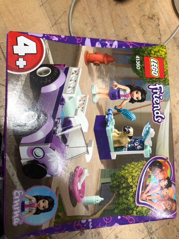 Photo 2 of LEGO Friends 41360 Mobilna Klinika Weterynaryjna Emmy
