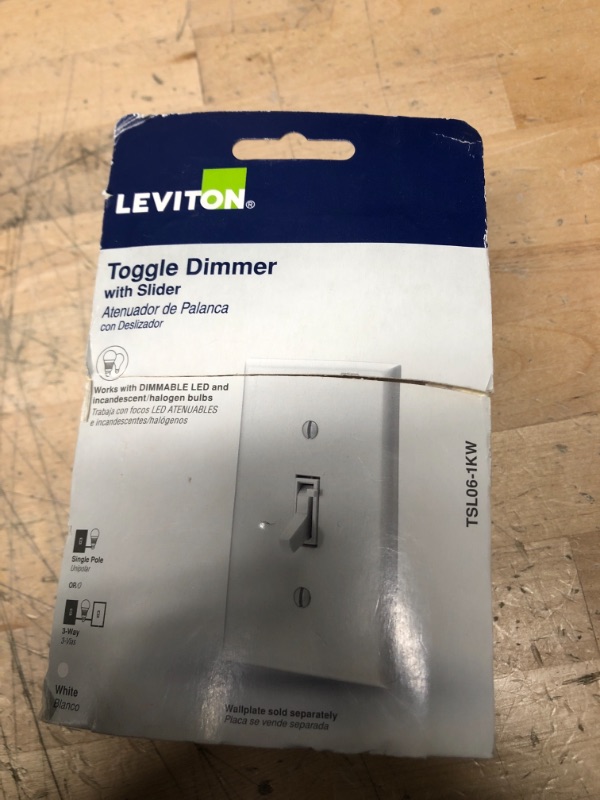 Photo 1 of Leviton
300-Watt Dimmable LED/CFL 600-Watt Incandescent and Halogen Toggle Slide Universal Dimmer, White