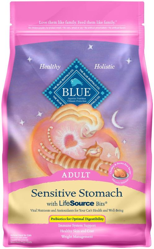 Photo 1 of **expire date: 04/27/2023** Blue Buffalo Sensitive Stomach Natural Adult Dry Cat Food, Chicken & Brown Rice 7-lb
