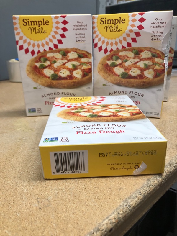 Photo 2 of (NON-REFUNDABLE)
EXPIRATION DATE: 01/27/2022
Simple Mills Almond Flour, Cauliflower Pizza Dough Mix, Gluten Free, Made with whole foods, 3 Count (Packaging May Vary)
