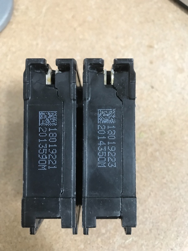 Photo 4 of 100 Amp Double-Pole Type QP Circuit Breaker
