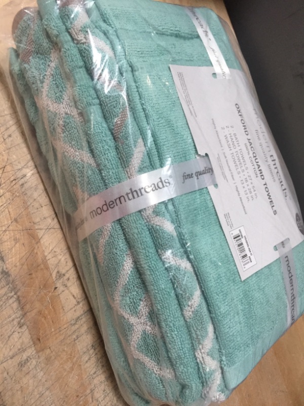 Photo 2 of 6-Piece Yarn Dyed Towel Set Oxford Aqua