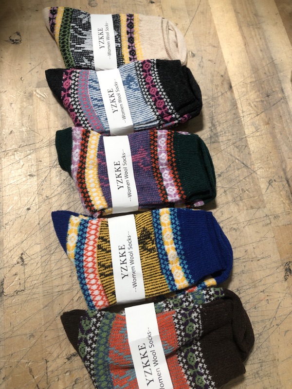 Photo 2 of 5Pack Womens Vintage Winter Soft Warm Thick Cold Knit Wool Crew Socks, Multicolor, free size
Set of 2