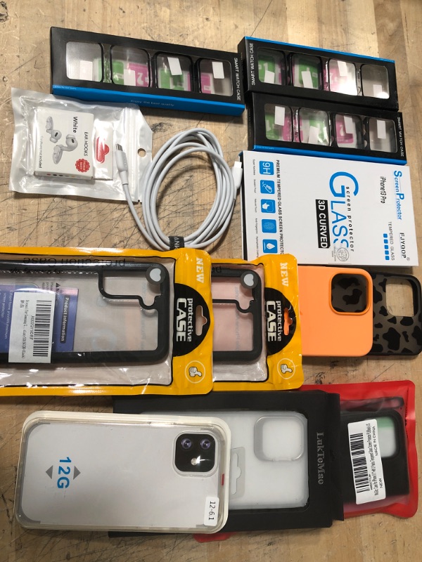 Photo 1 of **NOT REFUNDABLE** BUNDLE OF ASSORTED MISC Phone cases, and tech items
Ear hooks, USB-C cable connector, Screen glass protector
Phone cases for: Samsung and iPhone, and Smart watches 