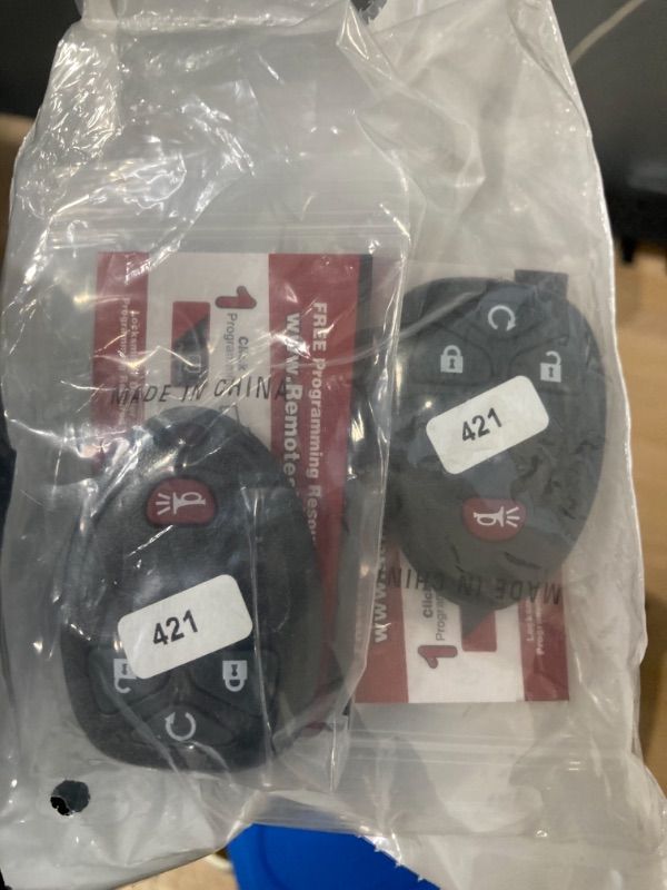 Photo 1 of Car Key Fob Keyless Entry Remote fits Chevy Silverado Traverse Equinox Avalanche/GMC Sierra/Pontiac Torrent/Saturn Outlook Vue (OUC60270, OUC60221), Set of 2