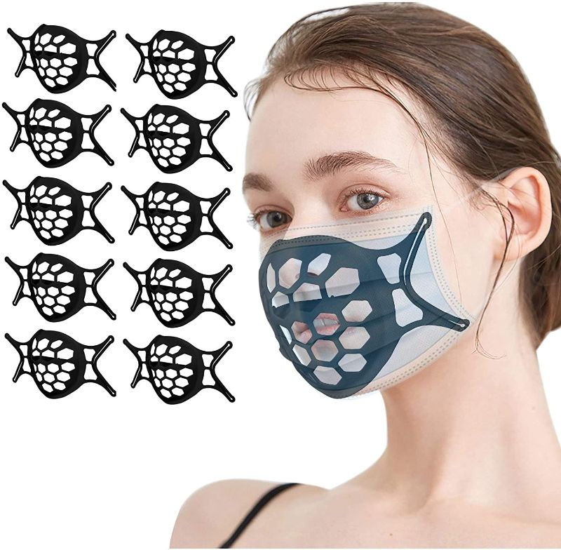 Photo 1 of BUNDLE OF 2, 3D FACE MASK BRAKE 10 PCS