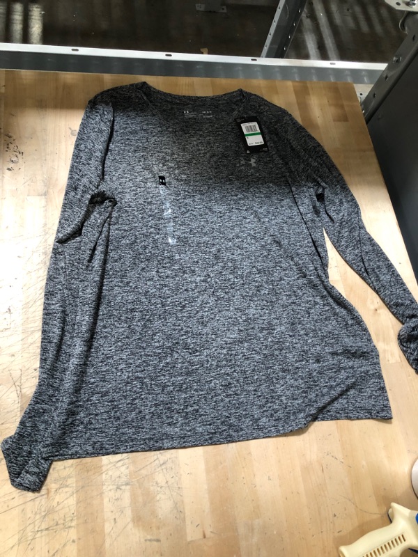 Photo 2 of Under Armour Women's UA Tech Twist Crew Long Sleeve Shirt LG
