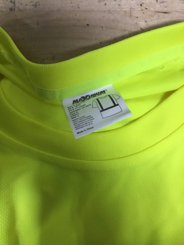 Photo 3 of MAXIMUM SAFETY Petite Unisex Large Hi-Visibility Yellow ANSI Class 2 Short-Sleeve Shirt
