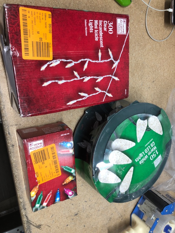 Photo 1 of **NO REFUNDS/RETURNS** - Bundle of assorted Christmas lights