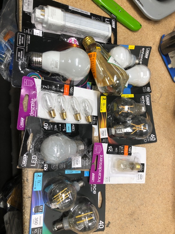 Photo 1 of **NO REFUNDS/RETURNS** - Bundle of assorted light bulbs 