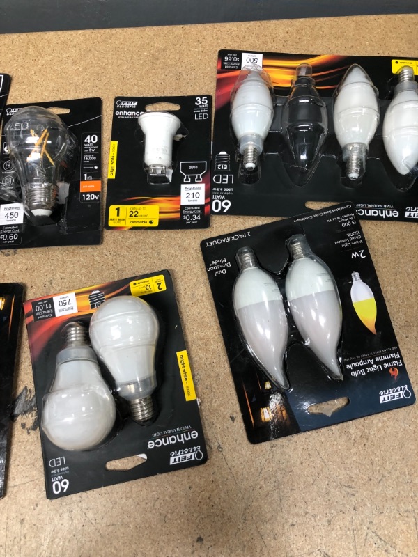 Photo 2 of ***NON-REFUNDABLE***
ASSORTED LIGHT BULBS OF DIFFERNENT SIZES AND WATTAGE