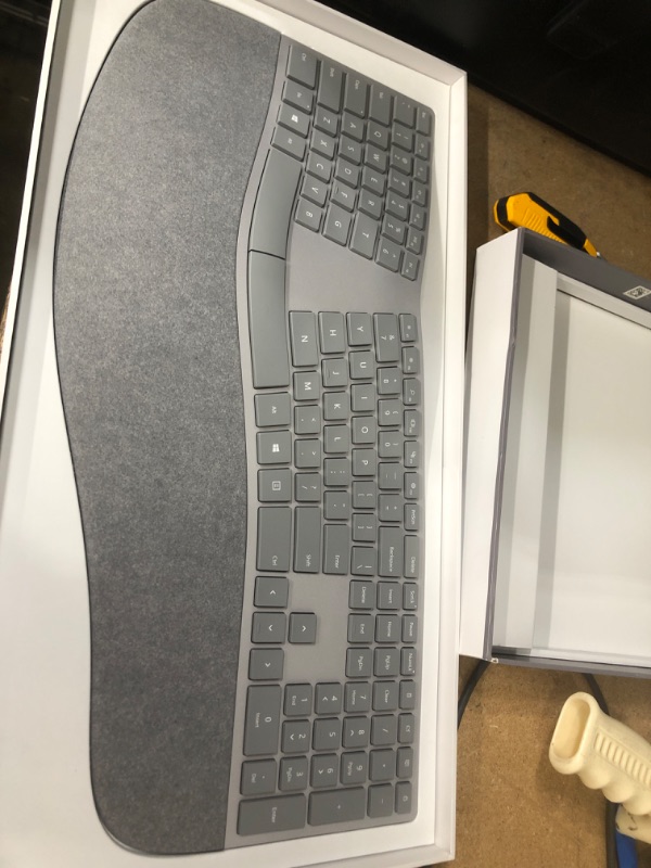 Photo 1 of Microsoft 3RA-00022 Surface Ergonomic Keyboard,Gray
