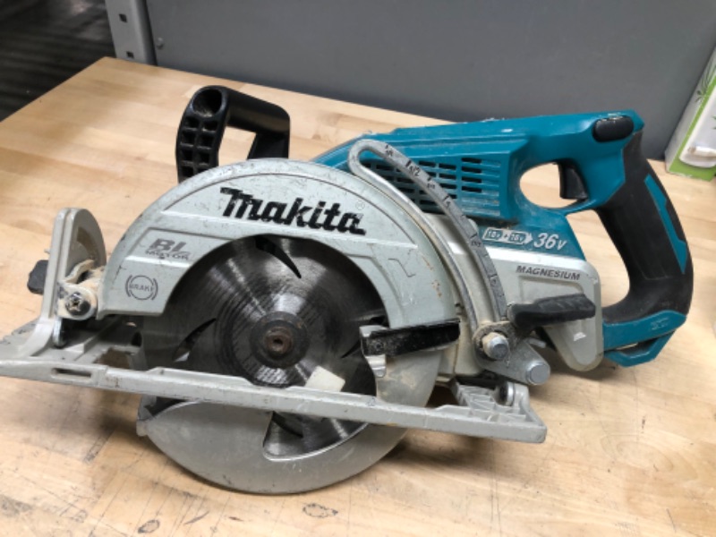 Photo 2 of Makita XSR01Z 36V (18V X2) LXT® Brushless Rear Handle 7-1/4" Circular Saw, Tool Only
