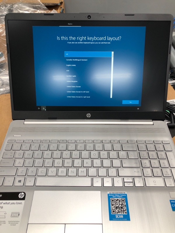 Photo 2 of HP - 15.6" Laptop Intel Core I3 - 8GB Memory - 256GB SSD - Natural Silver
