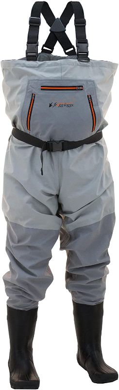 Photo 1 of FROGG TOGGS Men's Hellbender Breathable Bootfoot Chest Wader.SIZE 9
