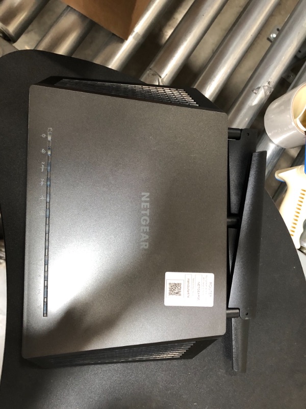 Photo 2 of NETGEAR Nighthawk Smart Wi-Fi Router (R7000) - AC1900 Wireless Speed (Up to 1900 Mbps) | Up to 1800 Sq Ft Coverage & 30 Devices | 4 x 1G Ethernet and 2 USB ports | Armor Security
