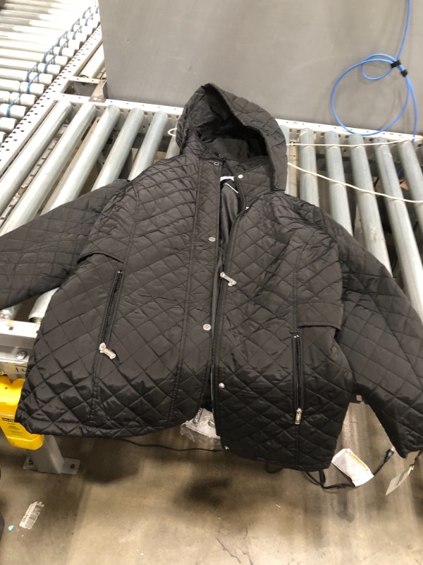 Photo 2 of Calvin Klein Women's Mid-Weight Diamond Quilted Jacket (Standard, XL)
