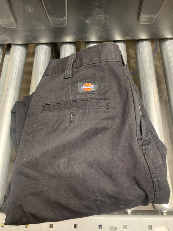 Photo 2 of 32x34 Dickies Men's Regular Straight Stretch Twill Cargo Pant
