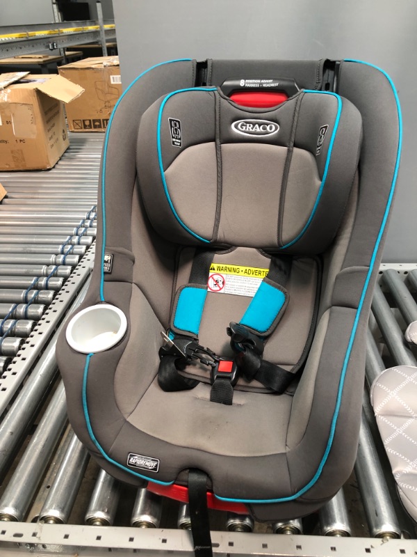 Photo 2 of Graco Size4Me 65 Rapid Remove Convertible Car Seat - Finch