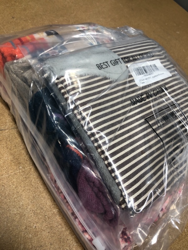 Photo 1 of BUNDLE OF ASSORTED AMAZON ITEMS  ****NOT EXACT STOCK PICTURE, FOR REFERENCE ONLY****
