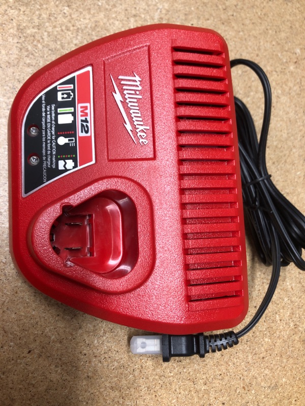 Photo 3 of M12 12-Volt Lithium-Ion Battery Charger
