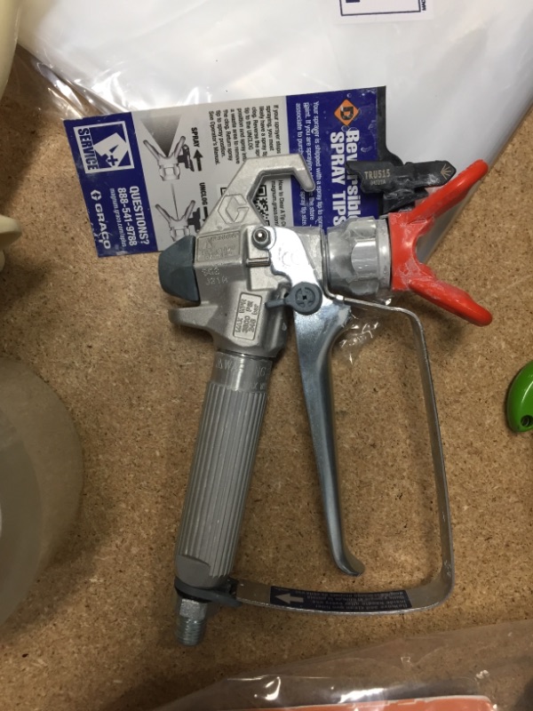 Photo 3 of ***USED***COVERED IN PAINT***
Graco
SG3 Airless Spray Gun