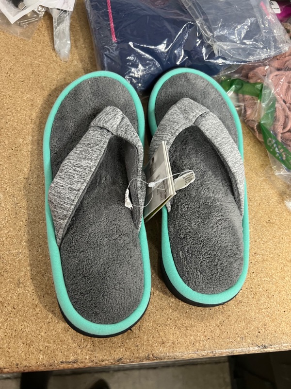 Photo 4 of  Women's Flip Flop Slippers Memory Foam Slip on Spa Thong Slipper, Breathable Open Toe House Shoes, Cozy Comfortable Coral Fleece Anti-Skid Rubber Sole Sandal Indoor Outdoor// SIZE MEDIUM 7-8
**STOCK PHOTO IS JUST A REFERENCE