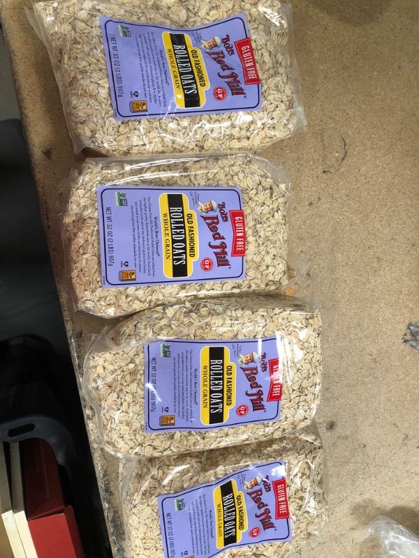 Photo 2 of **Best by: 06/09/2022** - * 4 BAGS OF - Bob's Red Mill, Old Fashion Rolled Oats, Gluten Free, Whole Grain, 2 LBS
