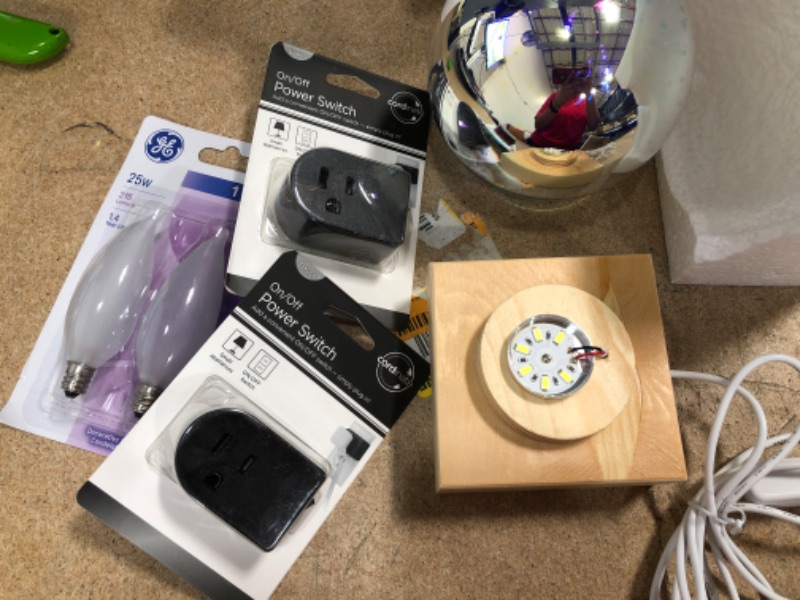 Photo 1 of **NO REFUNDS/RETURNS** - Bundle of Miscellaneous  Amazon Goods for Home 
