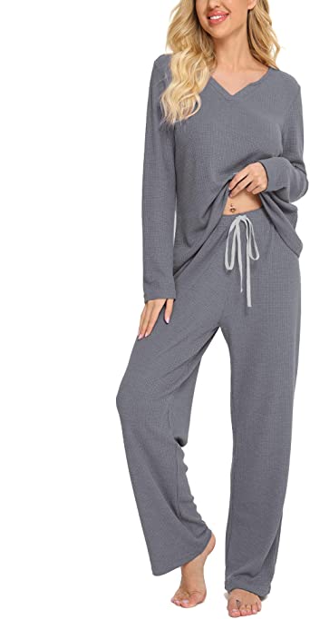 Photo 1 of Chomoleza Womens Pajamas Set Short/Long Sleeve Pullover Sweatshirt and Drawstring Sweatpants 2 Piece Sport Outfits Sets- SIZE SMALL 